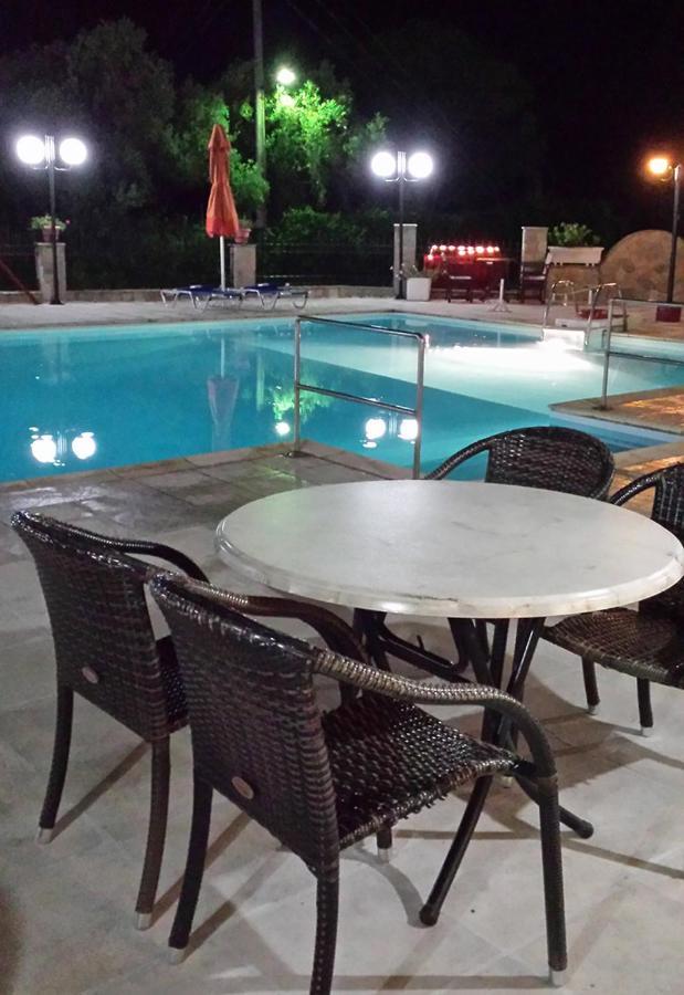 Golden Beach Koukounaries Luaran gambar